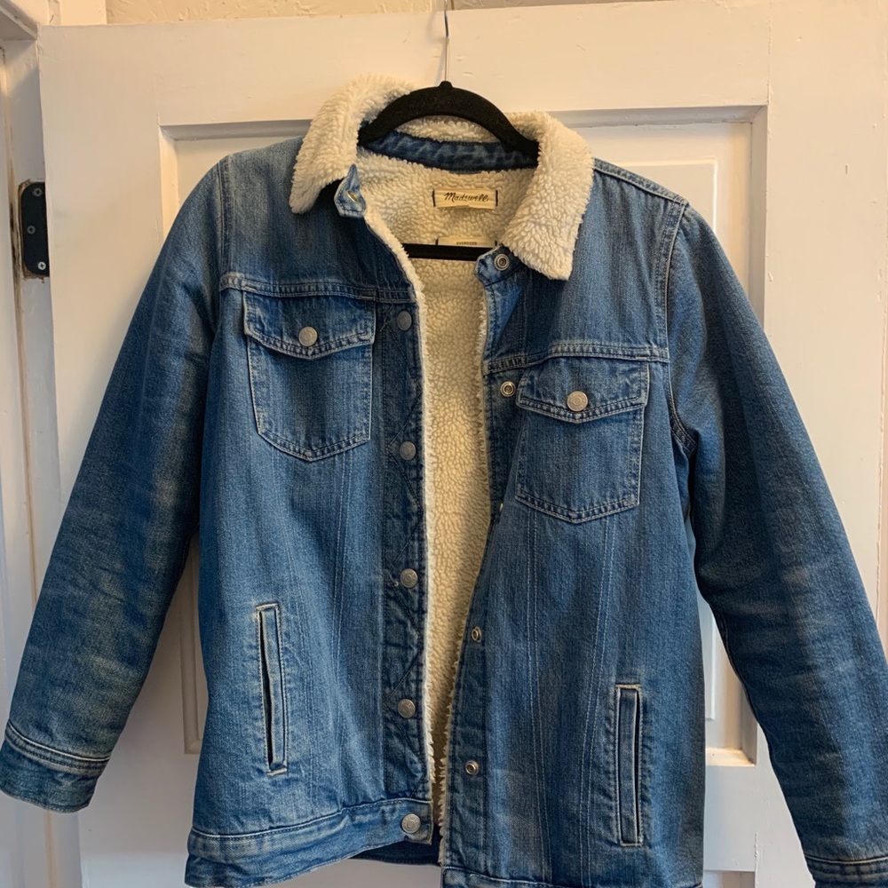 Denim jacket with white fleece lining